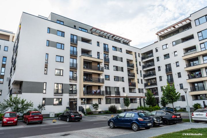 Apartament 3 · Coresi
